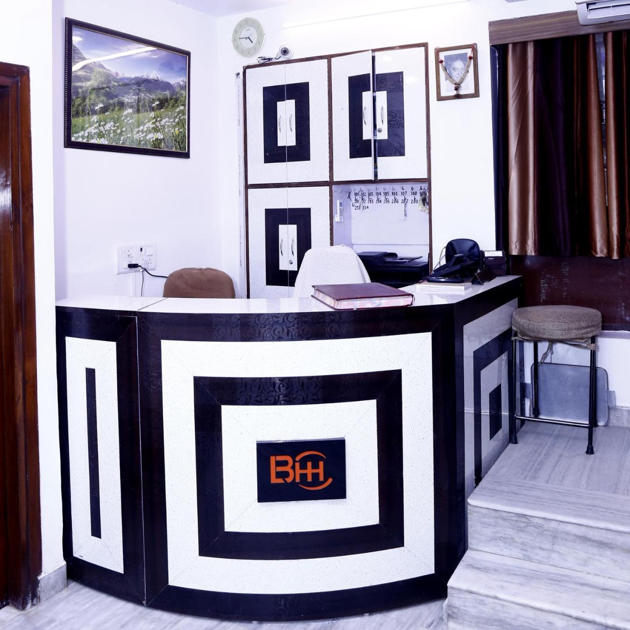 Batra Holiday Home - Couple Friendly Stays Delhi  Eksteriør billede